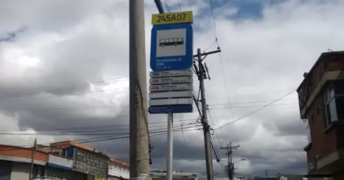 PARADERO SITP SAN ANDRESITO 38  SENA  245A07